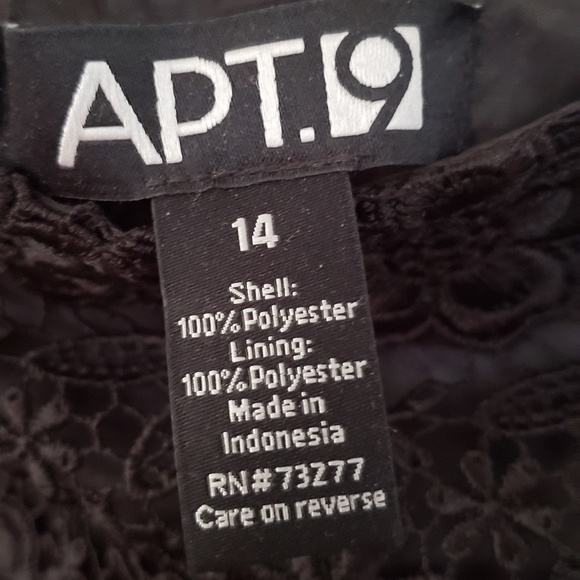 Black Lace Skirt - Picture 3 of 6